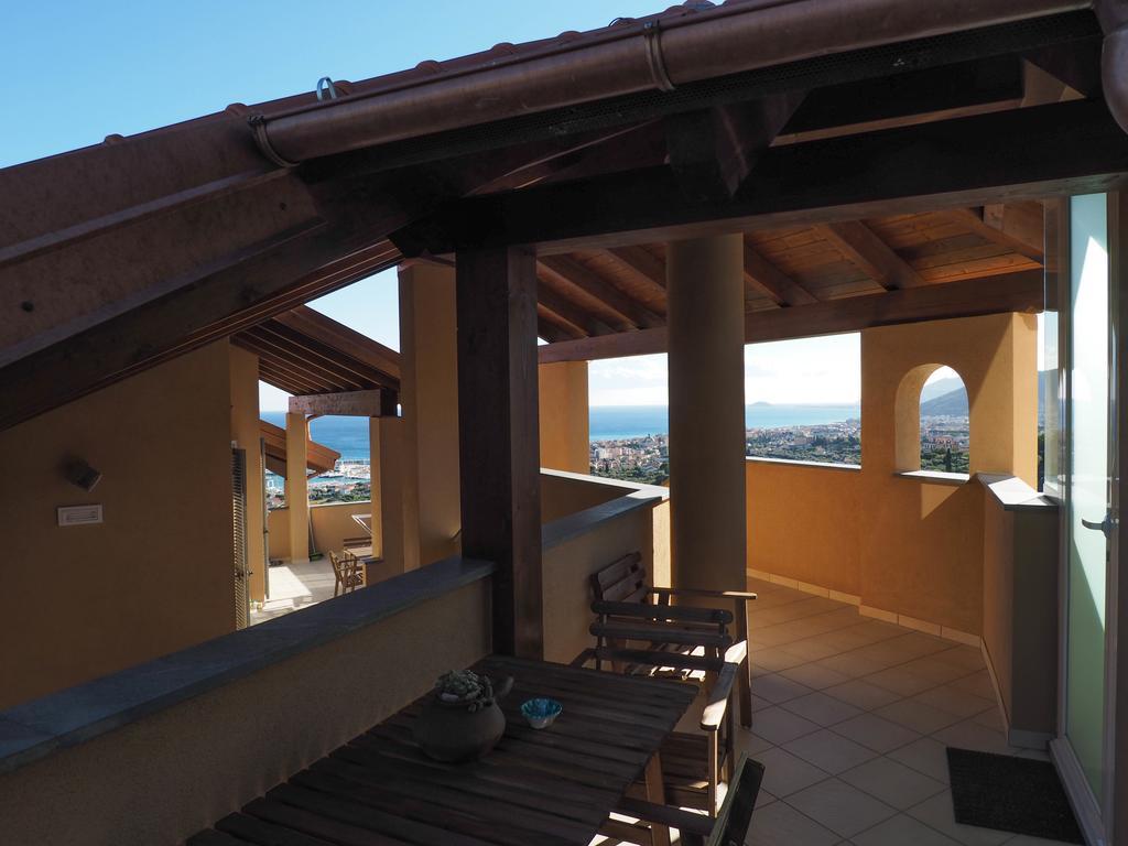 Agriturismo "I Castellari" Pietra Ligure Cameră foto