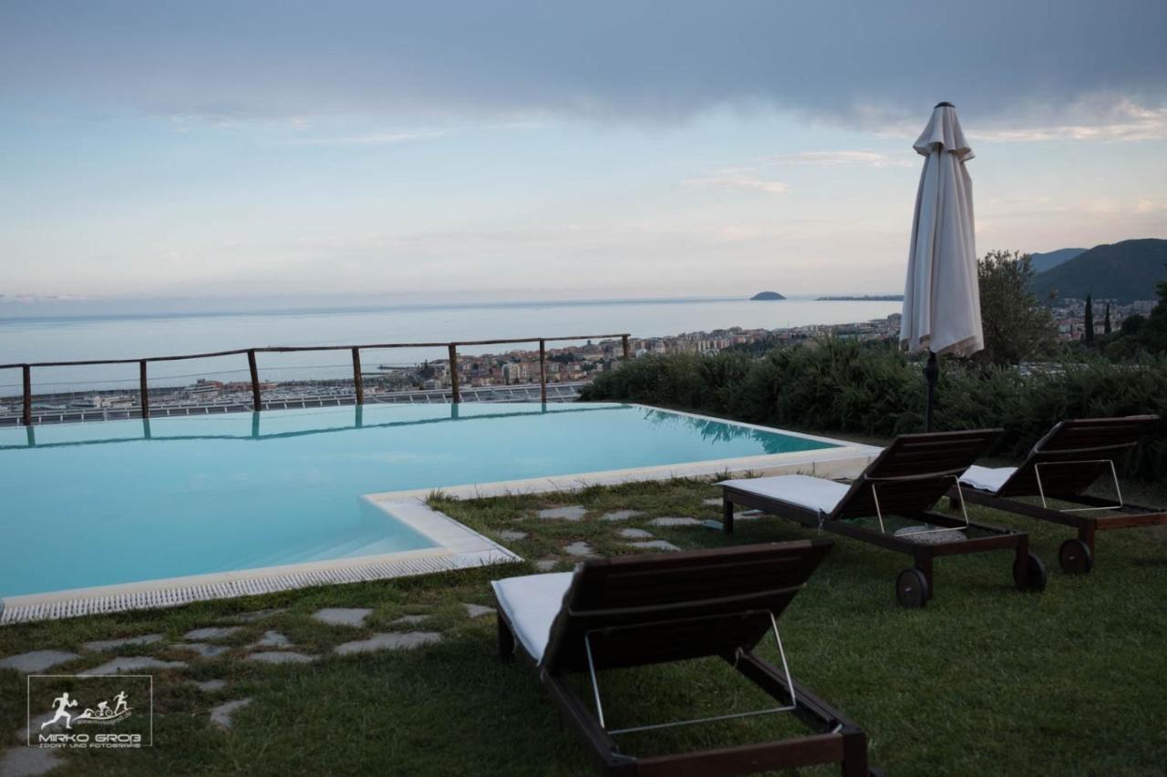 Agriturismo "I Castellari" Pietra Ligure Exterior foto